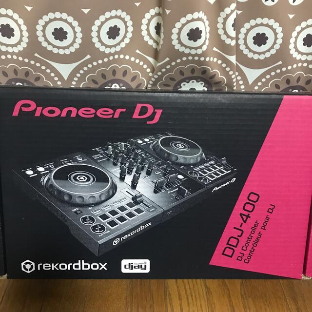 Pioneer(パイオニア)のpioneer DDJ-400セット　新品未開封 楽器のDJ機器(DJコントローラー)の商品写真