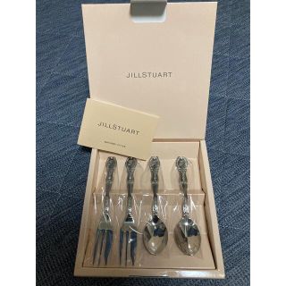 ジルスチュアート(JILLSTUART)の【新品】ジルスチュアート•カラトリーセット•スプーン＆フォーク(カトラリー/箸)