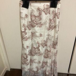 JUSGLITTY - ジャスグリッティー 22SS チュール刺繍レーススカート