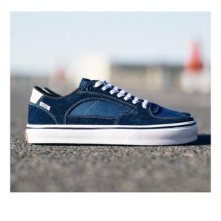 ヴァンズ(VANS)のVANS スニーカー(スニーカー)