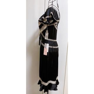 ひざ丈ワンピース 定価12.6万 着用3時間程RED VALENTINO シルク