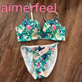 エメフィール(aimer feel)の新品　ボタニカル柄🌿aimerfeelブラショーツ(ブラ&ショーツセット)