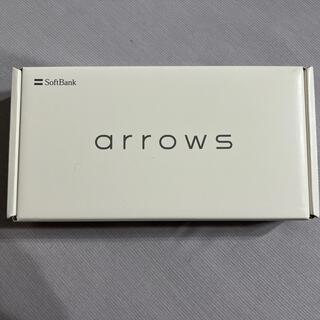 フジツウ(富士通)の新品SoftBank  arrows We ホワイト　(スマートフォン本体)