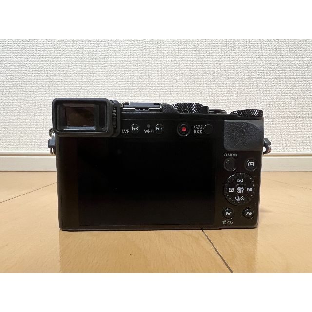 Panasonic(パナソニック)のPanasonic Lumix DMC-LX100 スマホ/家電/カメラのカメラ(コンパクトデジタルカメラ)の商品写真