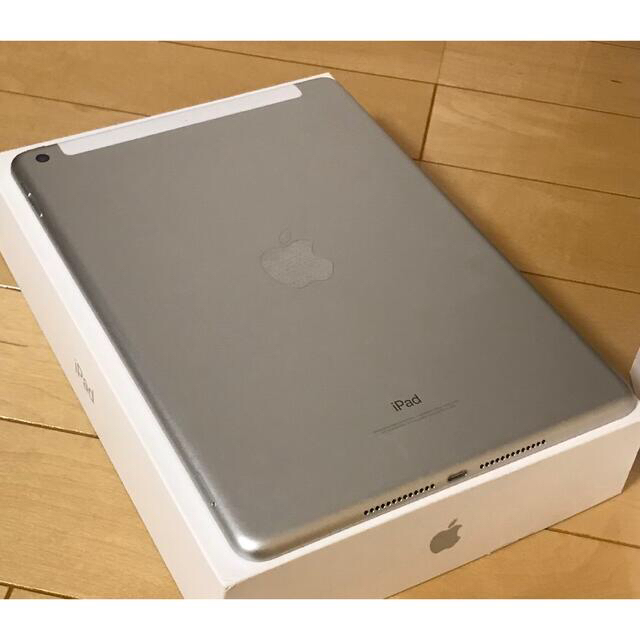 iPad 第6世代 32GB シルバー　2018年　A1954　MR6P2J/A