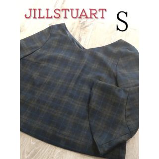 ジルスチュアート(JILLSTUART)のジルスチュアート　カットソー　フリル袖　チェック柄　ショート丈　レディース(カットソー(長袖/七分))