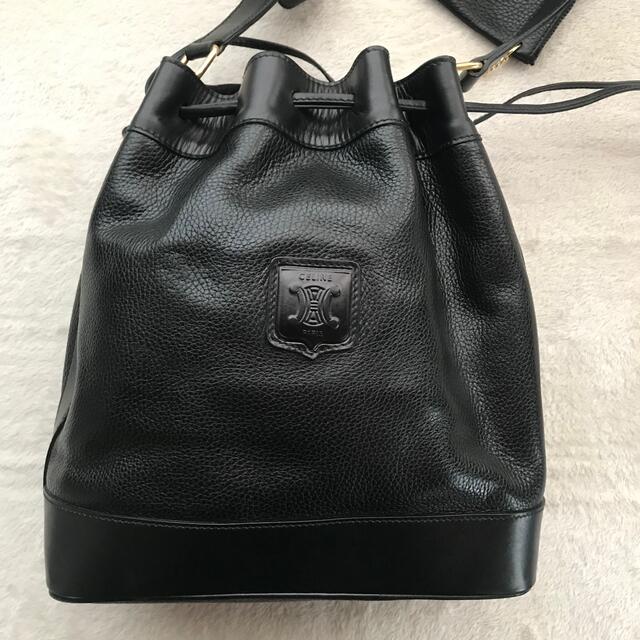 celine(セリーヌ)の【えみぽりん様 専用】CELINE セリーヌ ショルダーバッグ　黒 レディースのバッグ(ショルダーバッグ)の商品写真