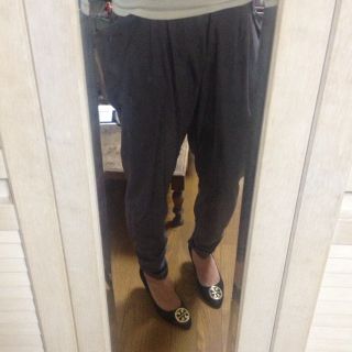 フォーエバートゥエンティーワン(FOREVER 21)のForever21サルエルパンツ値下げ(カジュアルパンツ)
