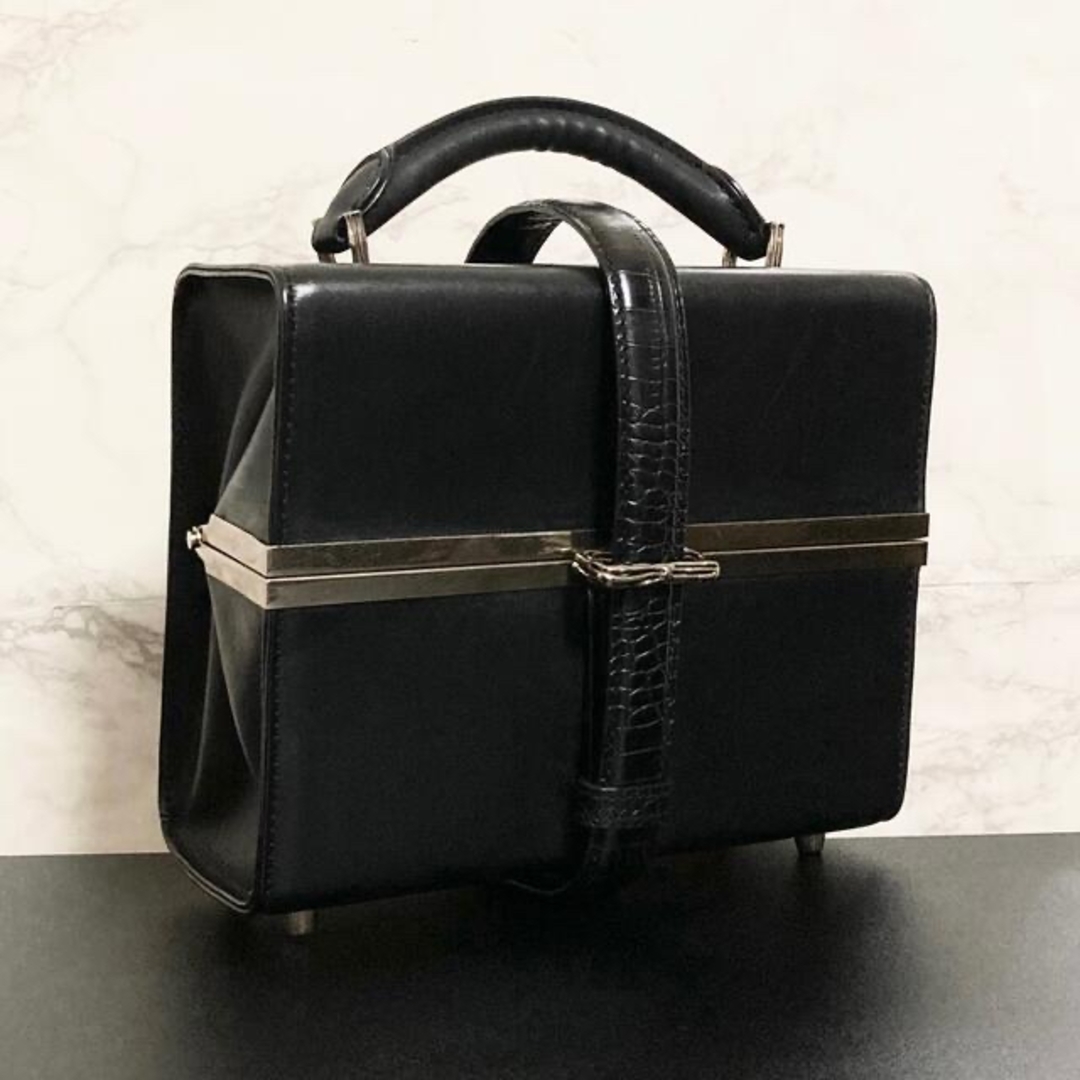 【美品〜準美品 希少】Alexander Wang「Tai」ボックスハンドバッグ