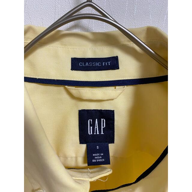 GAP(ギャップ)のGAP ギャップ　90s 90年代 S イエロー　シャツ　綿　コットン　人気 メンズのトップス(シャツ)の商品写真