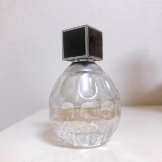 ジミーチュウ(JIMMY CHOO)のジミーチュウ 香水　オードトワレ　40ml(香水(女性用))