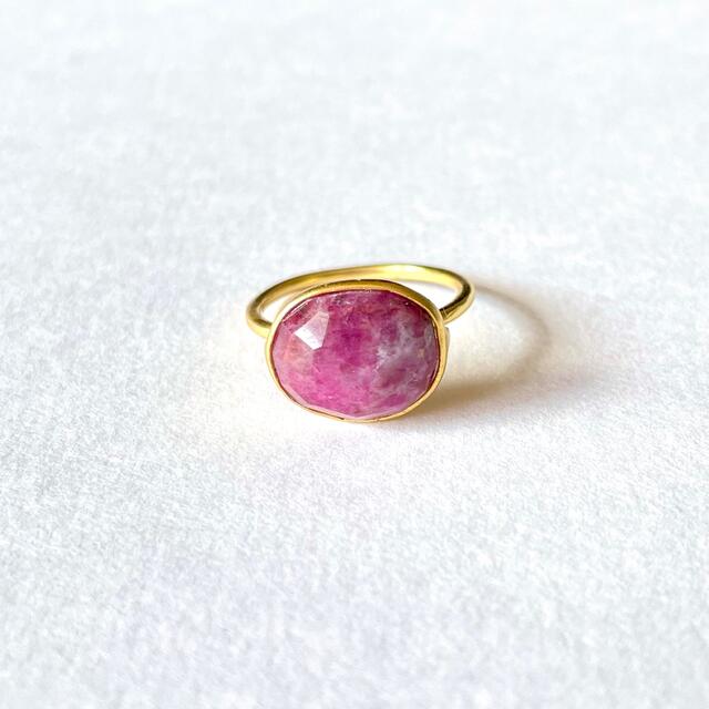 Ruby 22k gold plated ring レディースのアクセサリー(リング(指輪))の商品写真