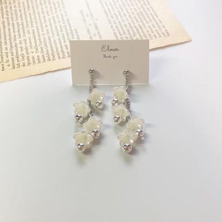 パールフラワーピアス(ピアス)