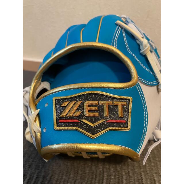 ZETT(ゼット)の超限定　ゼット　父の日　軟式内野手用グローブ　新品未使用 スポーツ/アウトドアの野球(グローブ)の商品写真