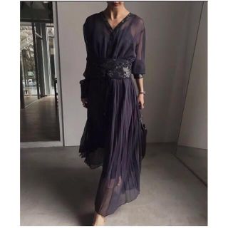 アメリヴィンテージ(Ameri VINTAGE)のAmeri CLAIRE JACQUARD PLEATS DRESS(ロングワンピース/マキシワンピース)