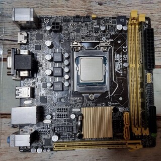 ASUS - Intel Core I7-4790 + Asus H81I-Plus itx
