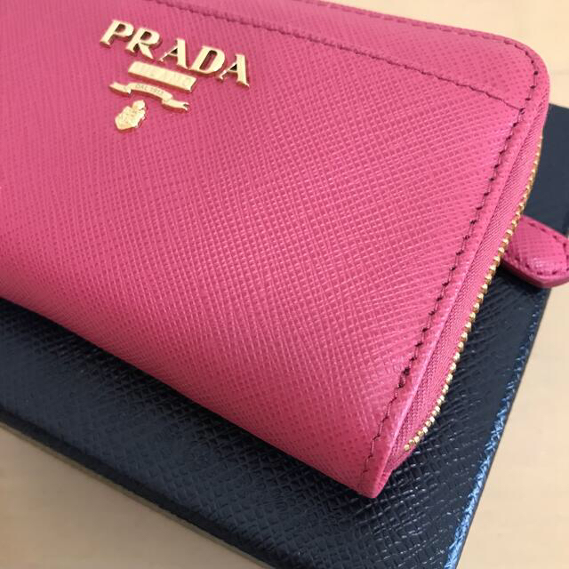 PRADA(プラダ)の新品同様　極美品　PRADA プラダ　コインケース　カードケース　サフィアーノ  レディースのファッション小物(コインケース)の商品写真