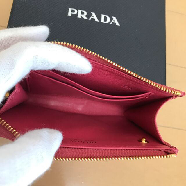 PRADA(プラダ)の新品同様　極美品　PRADA プラダ　コインケース　カードケース　サフィアーノ  レディースのファッション小物(コインケース)の商品写真