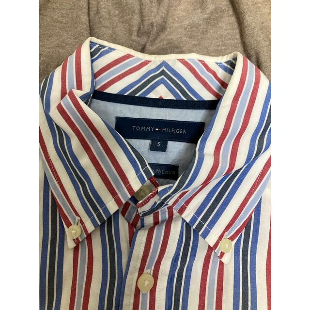 TOMMY HILFIGER(トミーヒルフィガー)のTOMMY トミーヒルフィガー シャツ　Sサイズ メンズのトップス(シャツ)の商品写真