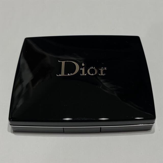 Dior  トリオブリックパレット833ミネラルローズ