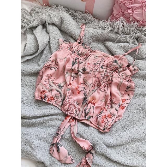 ZARA(ザラ)のボタニカルキャミソール♡花柄 春夏レディース タンクトップ ZARA H&M  レディースのトップス(キャミソール)の商品写真