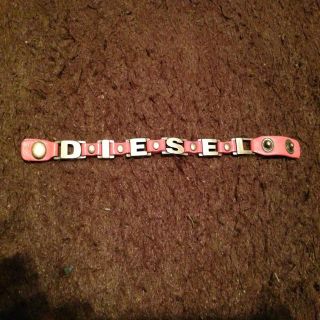 ディーゼル(DIESEL)のDISEL☆レザーブレスレット(ブレスレット/バングル)