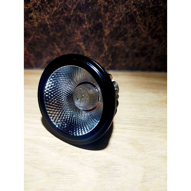 植物育成ライト 15W 6500K 4個 黒色 太陽光 フルスペクトルLED