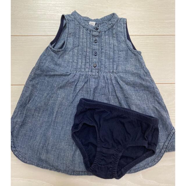 babyGAP(ベビーギャップ)のBaby GAP デニムワンピース 90cm キッズ/ベビー/マタニティのキッズ服女の子用(90cm~)(ワンピース)の商品写真