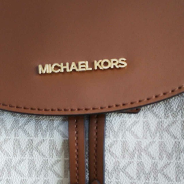Michael Kors(マイケルコース)の新品 マイケルコース リュック チェーンバックパック  ミディアム レディースのバッグ(リュック/バックパック)の商品写真