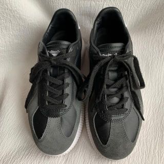 オニツカタイガー(Onitsuka Tiger)のオニツカタイガー　DELECITY　デレシティ　黒　スニーカー　23.5cm(スニーカー)