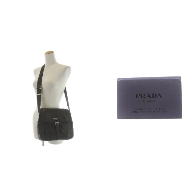 PRADA(プラダ)のプラダ VELA ショルダーバッグ ポシェット 三角プレート カーキ B8994 レディースのバッグ(ショルダーバッグ)の商品写真