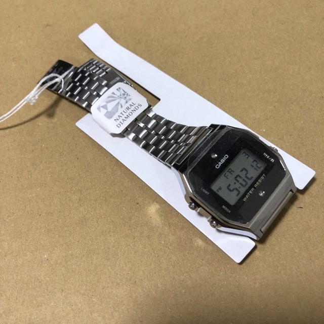 カシオCASIO  A159WAD  デジタル　腕時計　カットガラス　天然ダイヤ