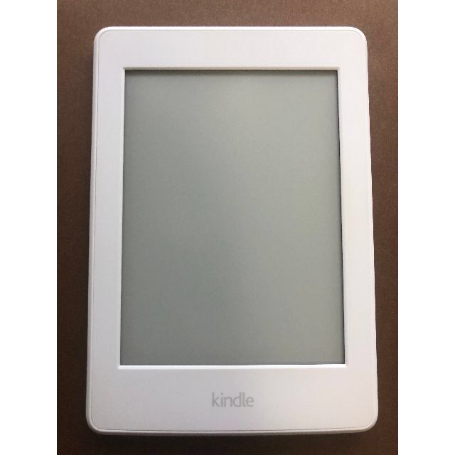 Kindle Paperwhite(第7世代)、Wi-Fi 、4GB、ホワイト スマホ/家電/カメラのPC/タブレット(電子ブックリーダー)の商品写真