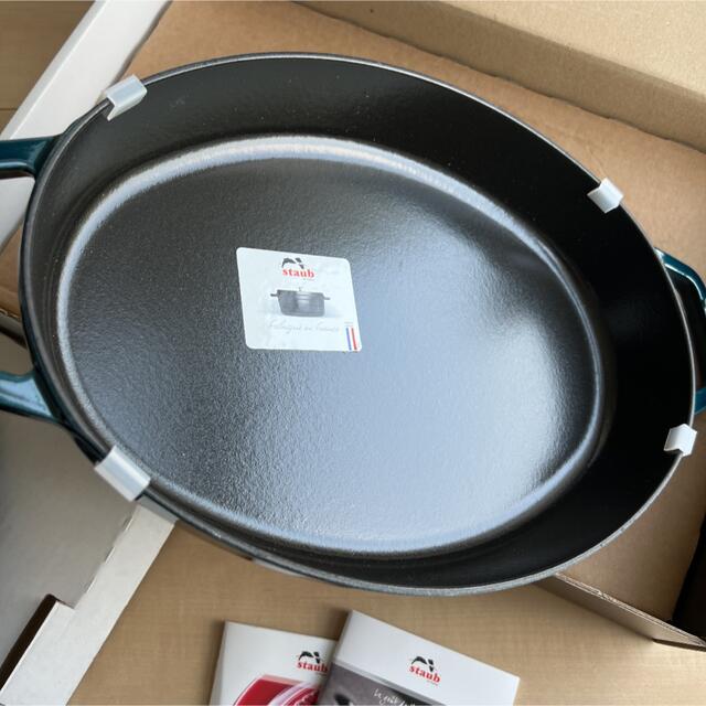 STAUB(ストウブ)のストウブ  Staub フィッシュシグネチャー　オーバルホットプレート インテリア/住まい/日用品のキッチン/食器(鍋/フライパン)の商品写真