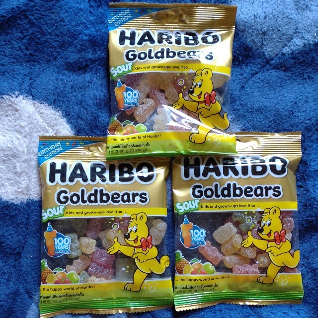 HARIBO　サワーゴールドベア 食品/飲料/酒の食品(菓子/デザート)の商品写真