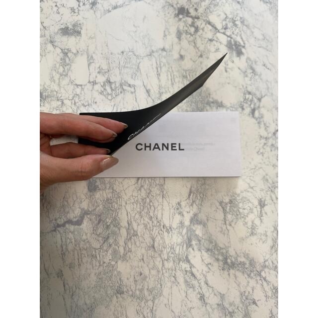 CHANEL(シャネル)のシャネル　巾着　紙袋　カード　リボン　冊子　空箱セット レディースのバッグ(ショップ袋)の商品写真