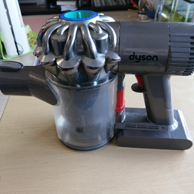 Dyson - 編集しますダイソン DC74 コードレスクリーナー ☆本体のみ