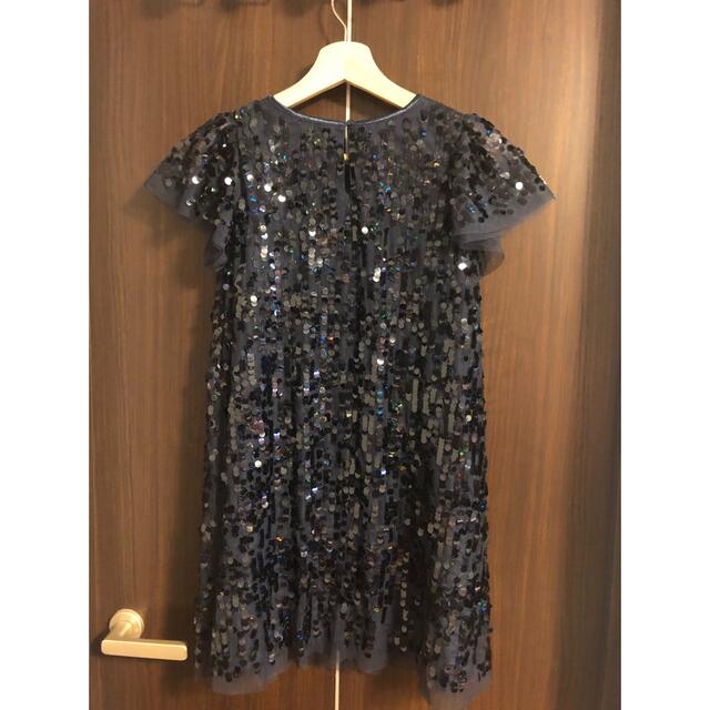 H&M(エイチアンドエム)のH &Mスパンコールドレス キッズ/ベビー/マタニティのキッズ服女の子用(90cm~)(ドレス/フォーマル)の商品写真