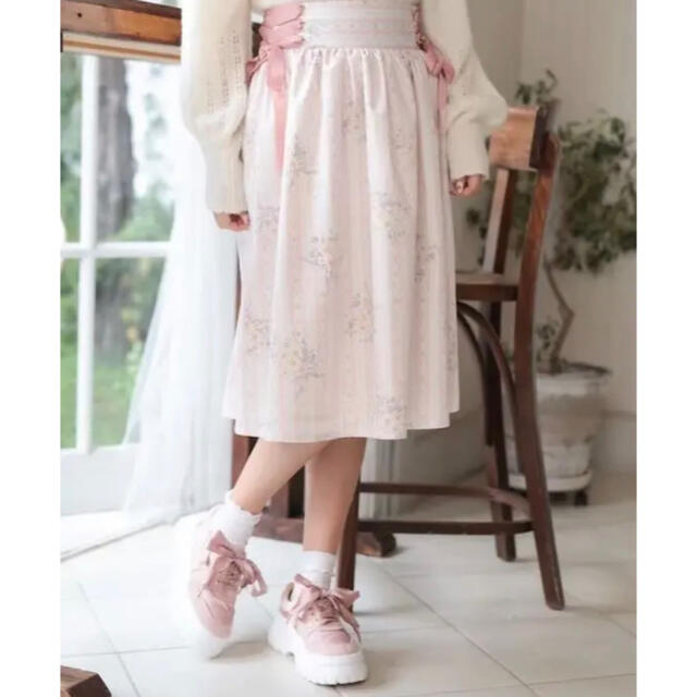 LIZ LISA - ☆美品☆ LIZ LISA ストライプフラワー柄 スカート LIZ LISA - ☆美品☆ LIZ LISA ストライプフラワー柄 スカート