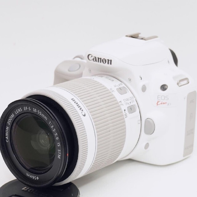 大人気♪【美品】Canon EOS Kiss X7 ホワイト レンズキット