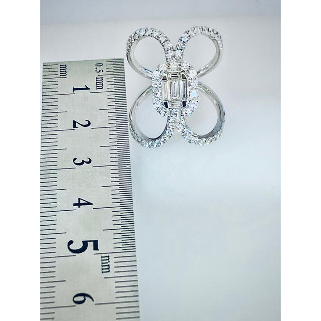 【新品】ダイヤモンドリング(K18WG） レディースのアクセサリー(リング(指輪))の商品写真