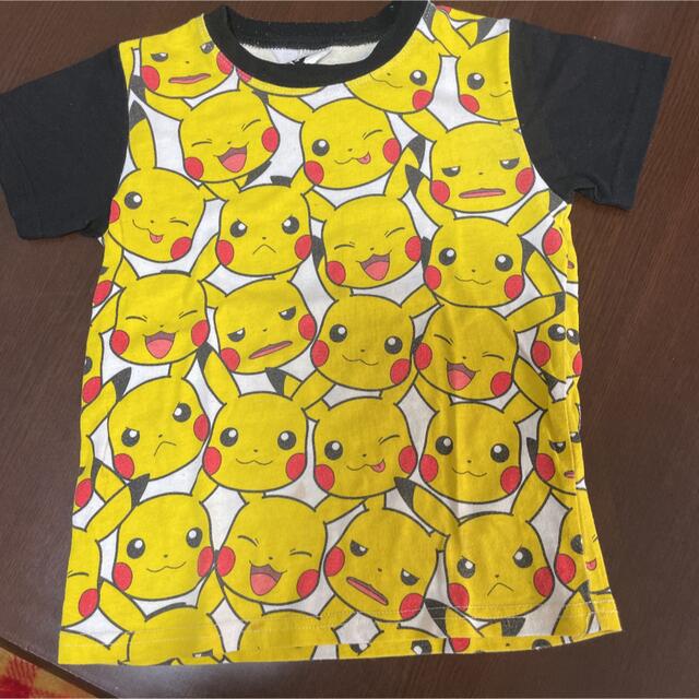 Tシャツ　ポケモン　ピカチュウ　イーヴイ　120 キッズ/ベビー/マタニティのキッズ服男の子用(90cm~)(Tシャツ/カットソー)の商品写真