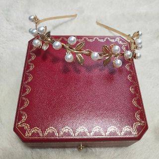 ヴェラウォン(Vera Wang)のブライダル　カチューシャ　ヘッドドレス　アクセ(ヘッドドレス/ドレス)