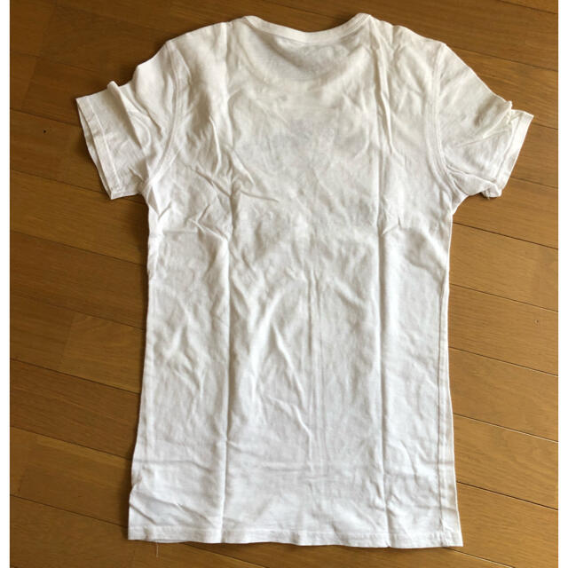 American Eagle(アメリカンイーグル)のAMERICAN EAGLE Tシャツ  女性用 レディースのトップス(Tシャツ(半袖/袖なし))の商品写真