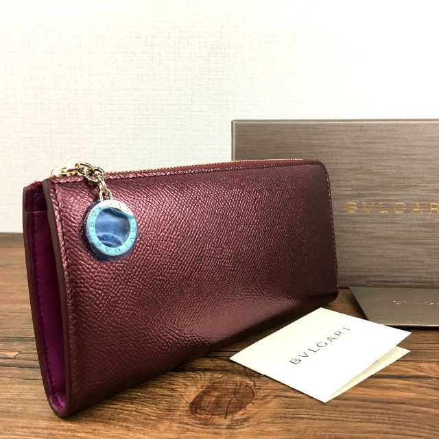 未使用品 BVLGARI 長財布 メタルレッド 箱付き 264264ブランド名