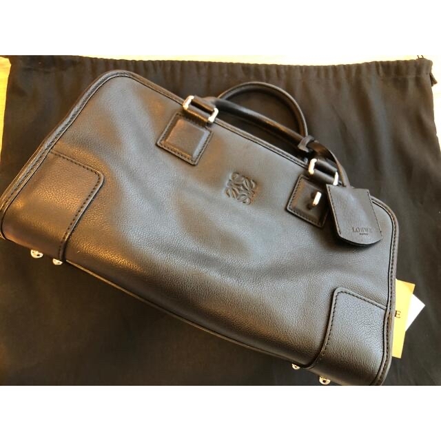 美品　ロエベ　LOEWE 黒バック