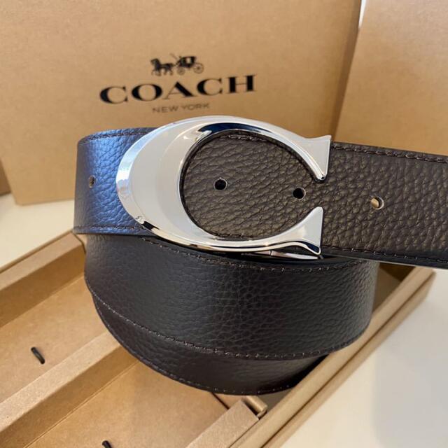 COACH(コーチ)の新品リバーシブルブラックxブラウン高級感シルバーバックルフリーサイズメンズベルト メンズのファッション小物(ベルト)の商品写真