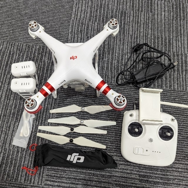 ホビーラジコンDJI Phantom 3 Standard一式