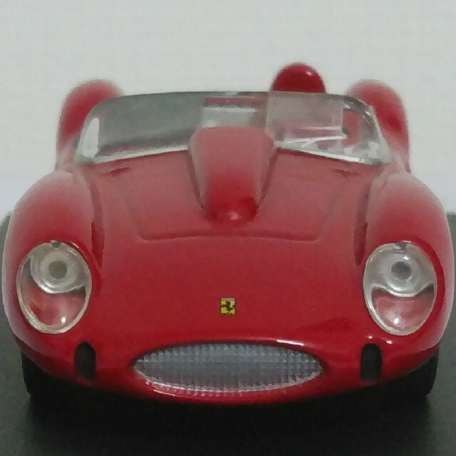 Ferrari(フェラーリ)のFerrari250TR  1/43スケールモデル(リユース) エンタメ/ホビーのおもちゃ/ぬいぐるみ(ミニカー)の商品写真