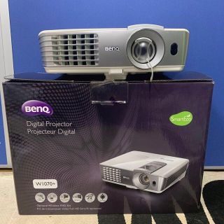 BENQ W1070+  プロジェクター　リモコン/3Dメガネなど有り(プロジェクター)